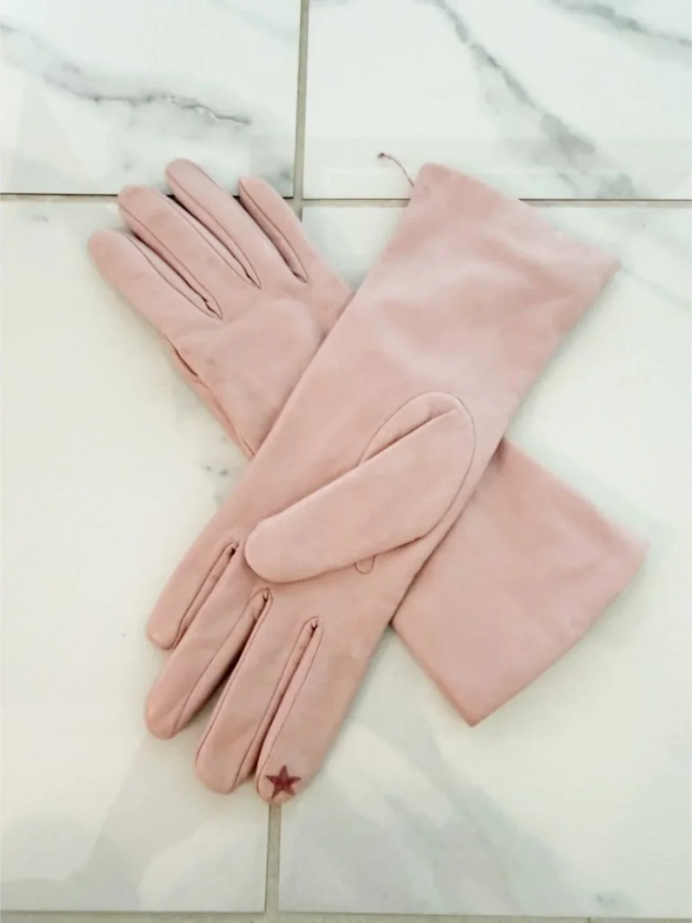 NM Neiman Marcus Ladies Pink Leather Cashmere Lined Gloves 6.5